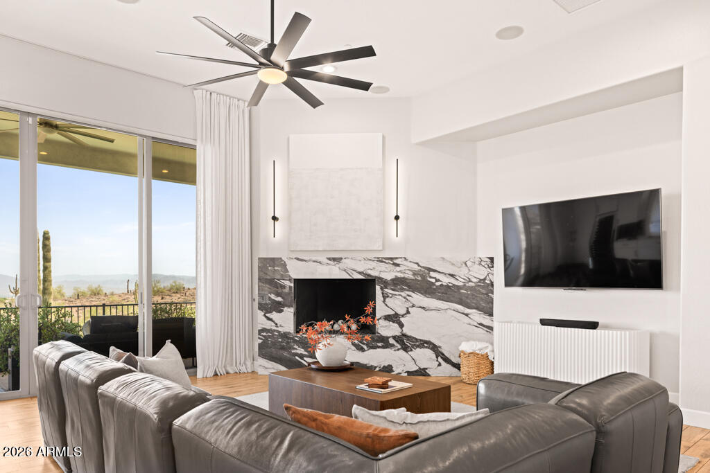 10827 N SONORA Vista