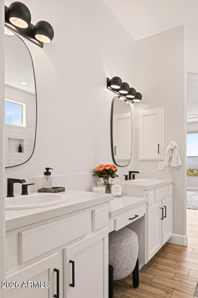 10827 N SONORA Vista
