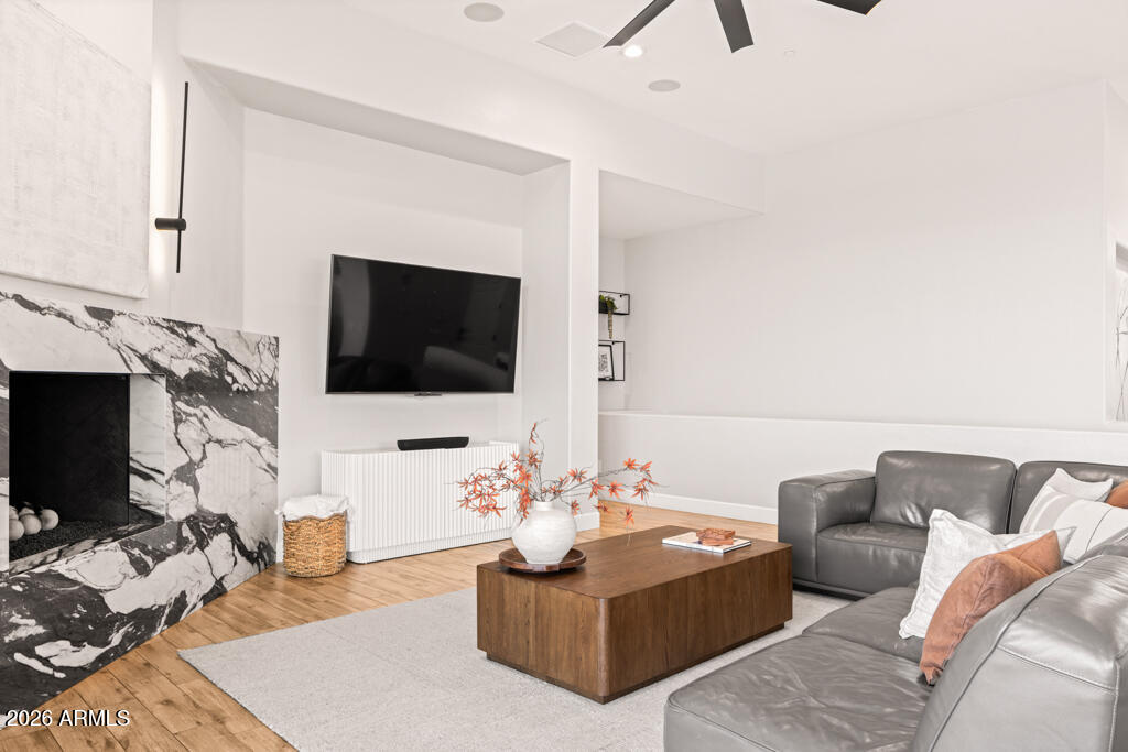 10827 N SONORA Vista