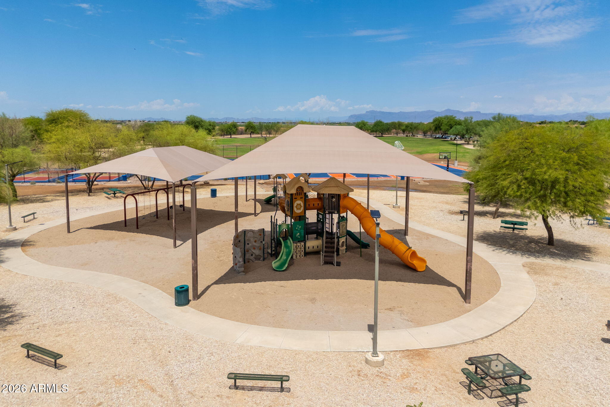 4029 E SUPERIOR Road