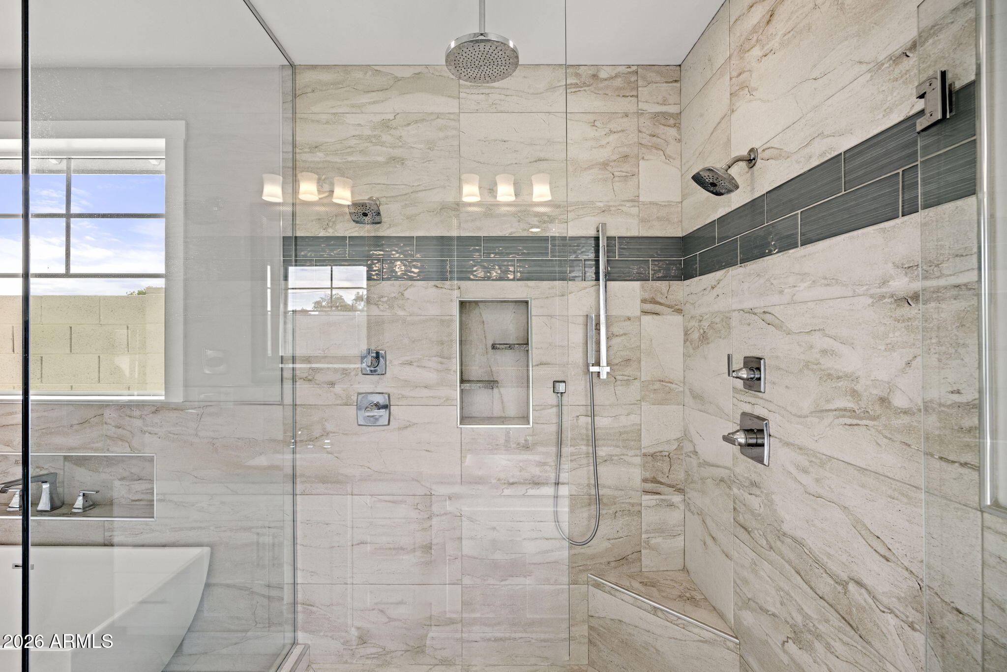 3412 N KACHINA Lane