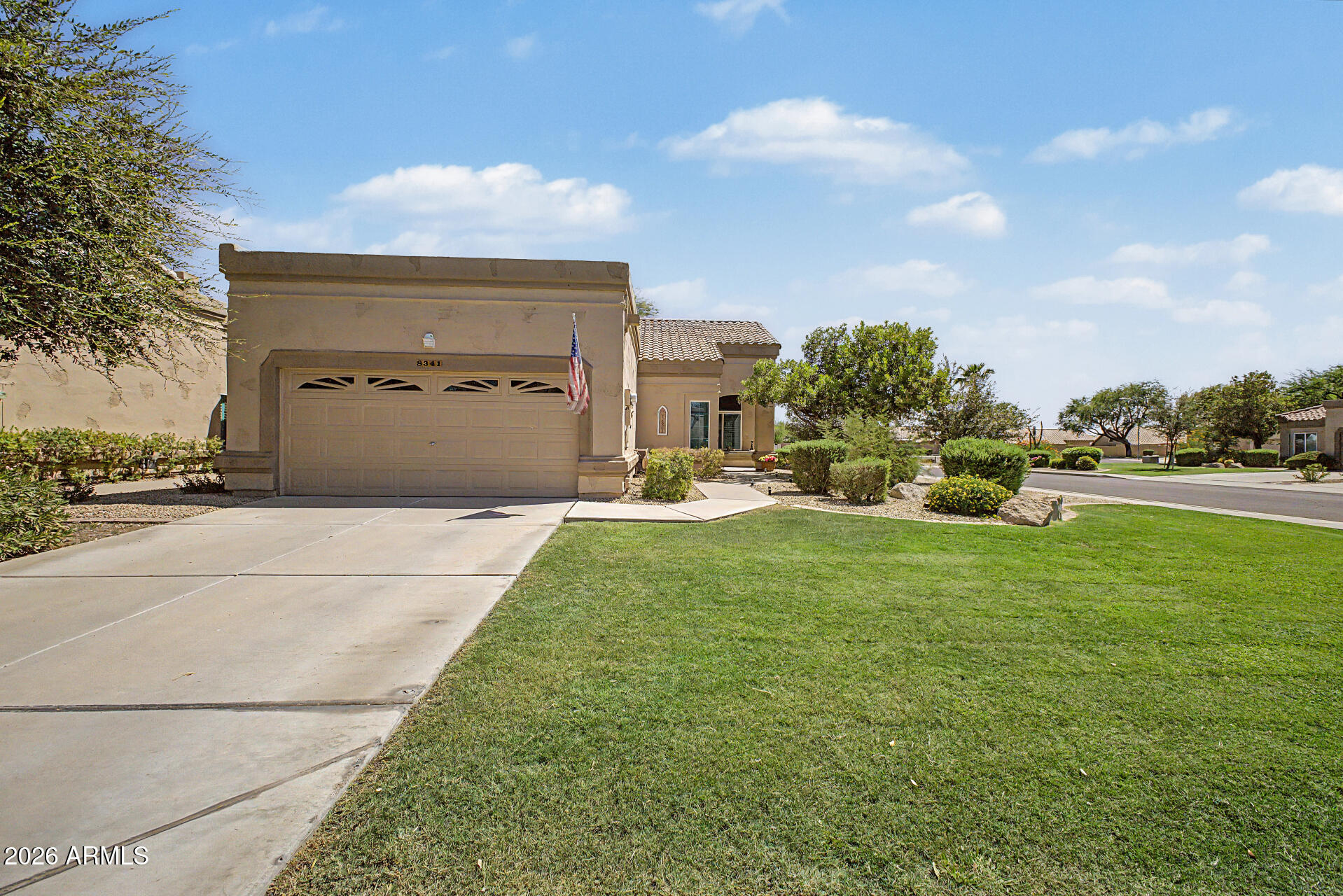 8341 W WESCOTT Drive