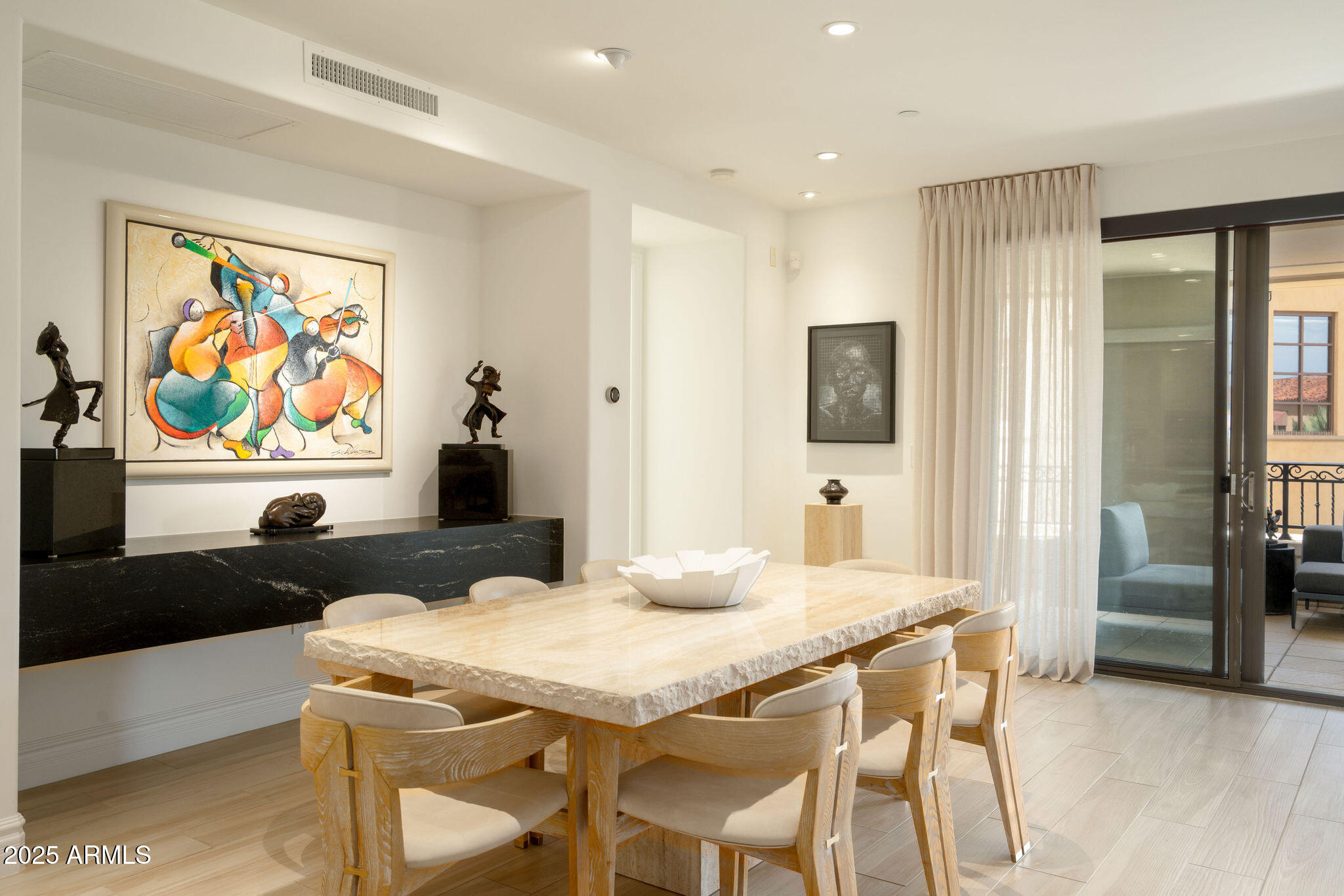 7175 E CAMELBACK Road 301