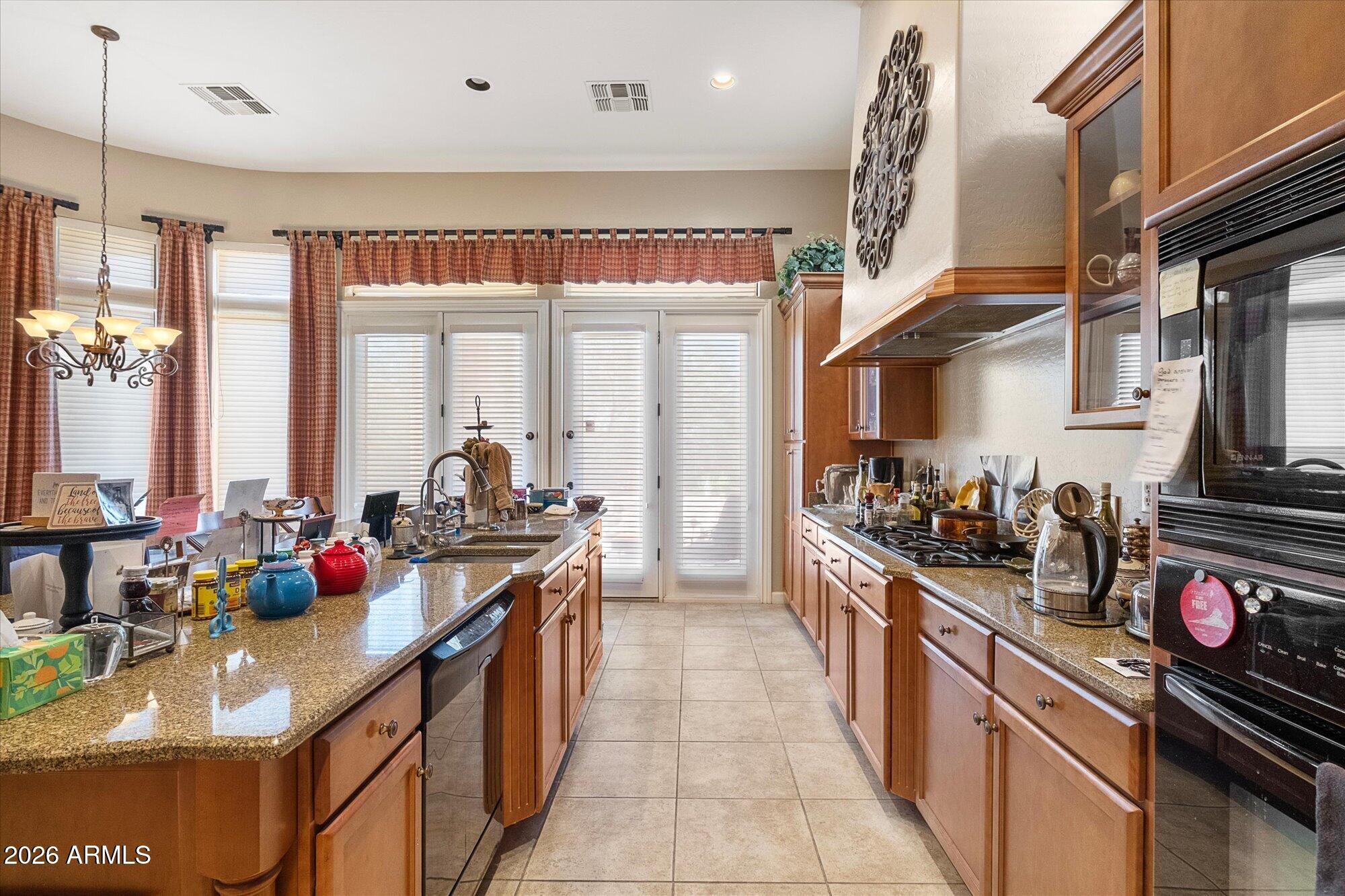 4104 N SAGE CREEK Circle