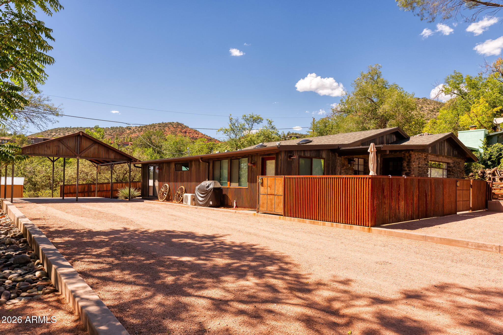 41 ROADRUNNER Lane