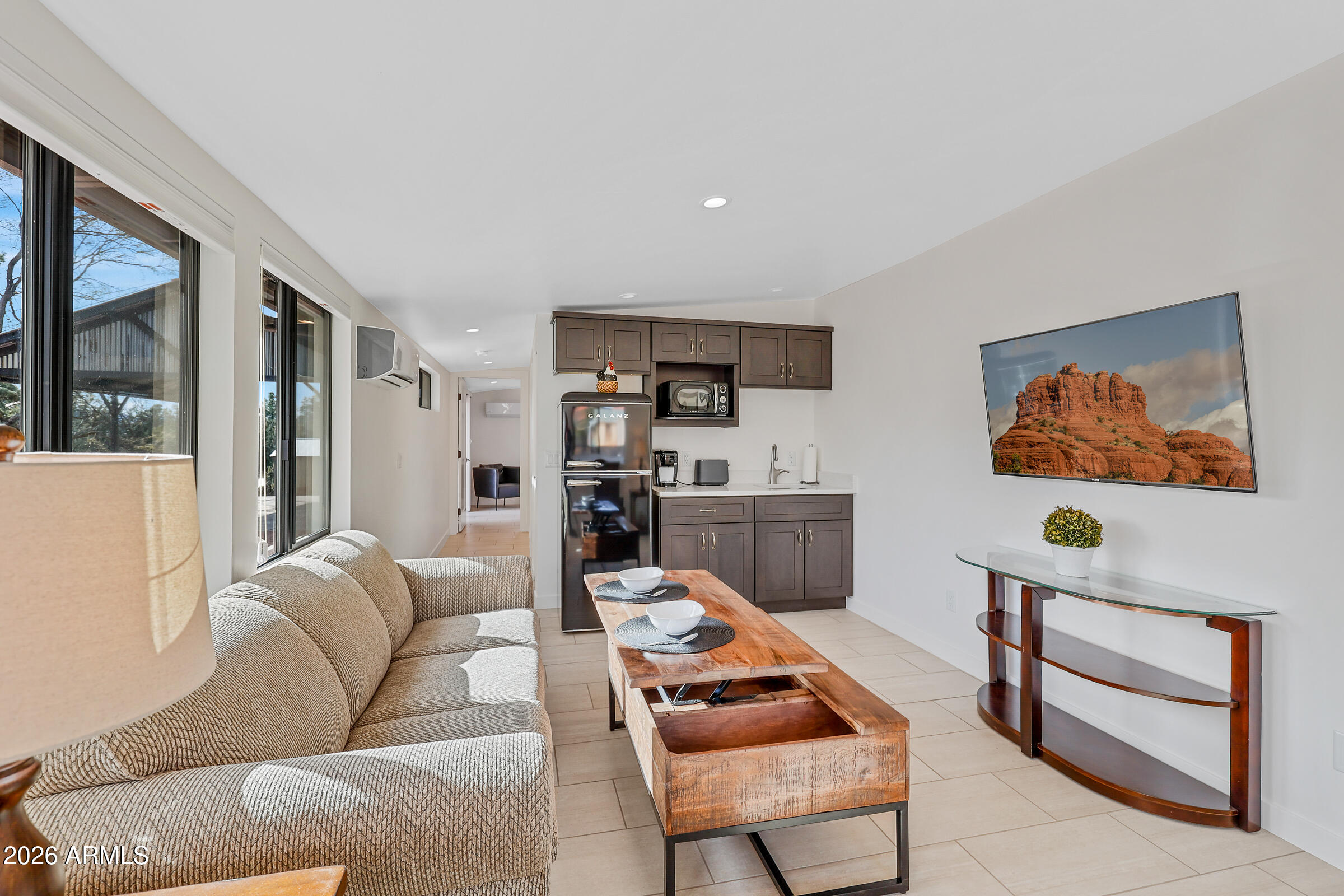 41 ROADRUNNER Lane