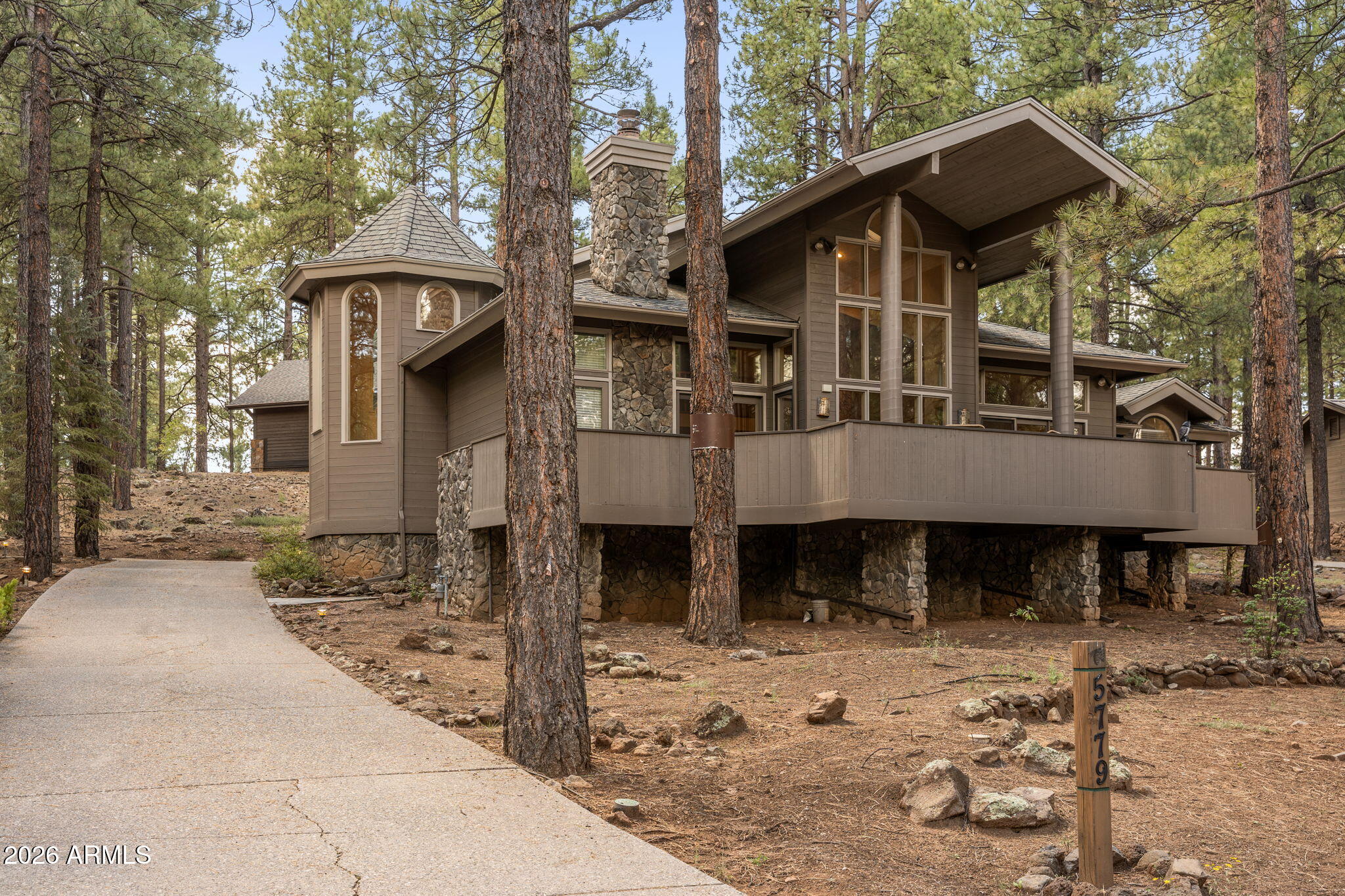 5779 GRIFFITHS Spring