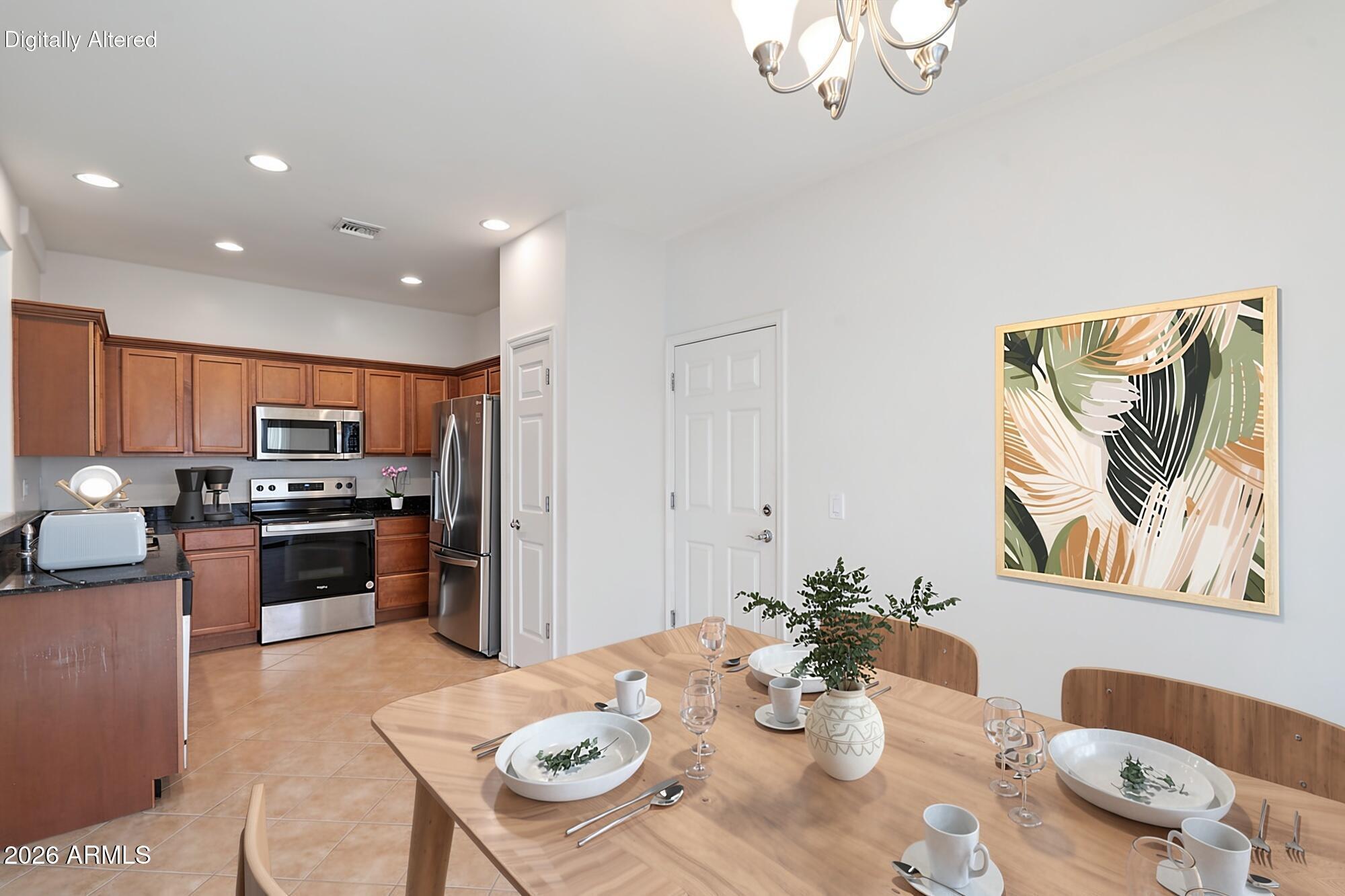 2680 N 73rd Gln Glen