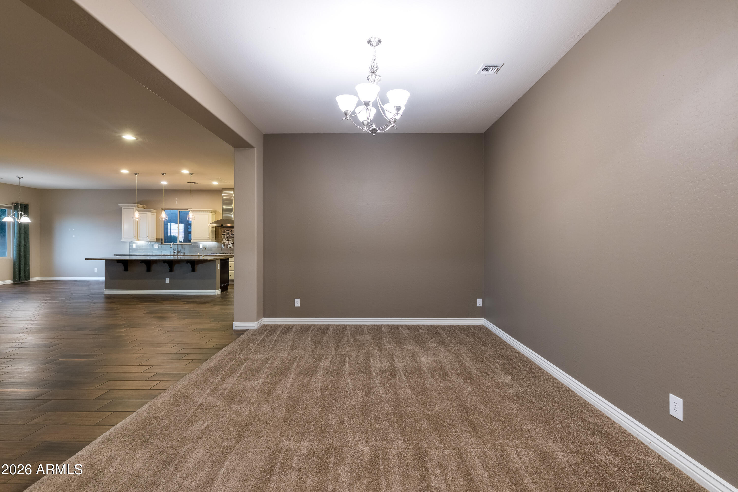 10058 W WHITE FEATHER Lane