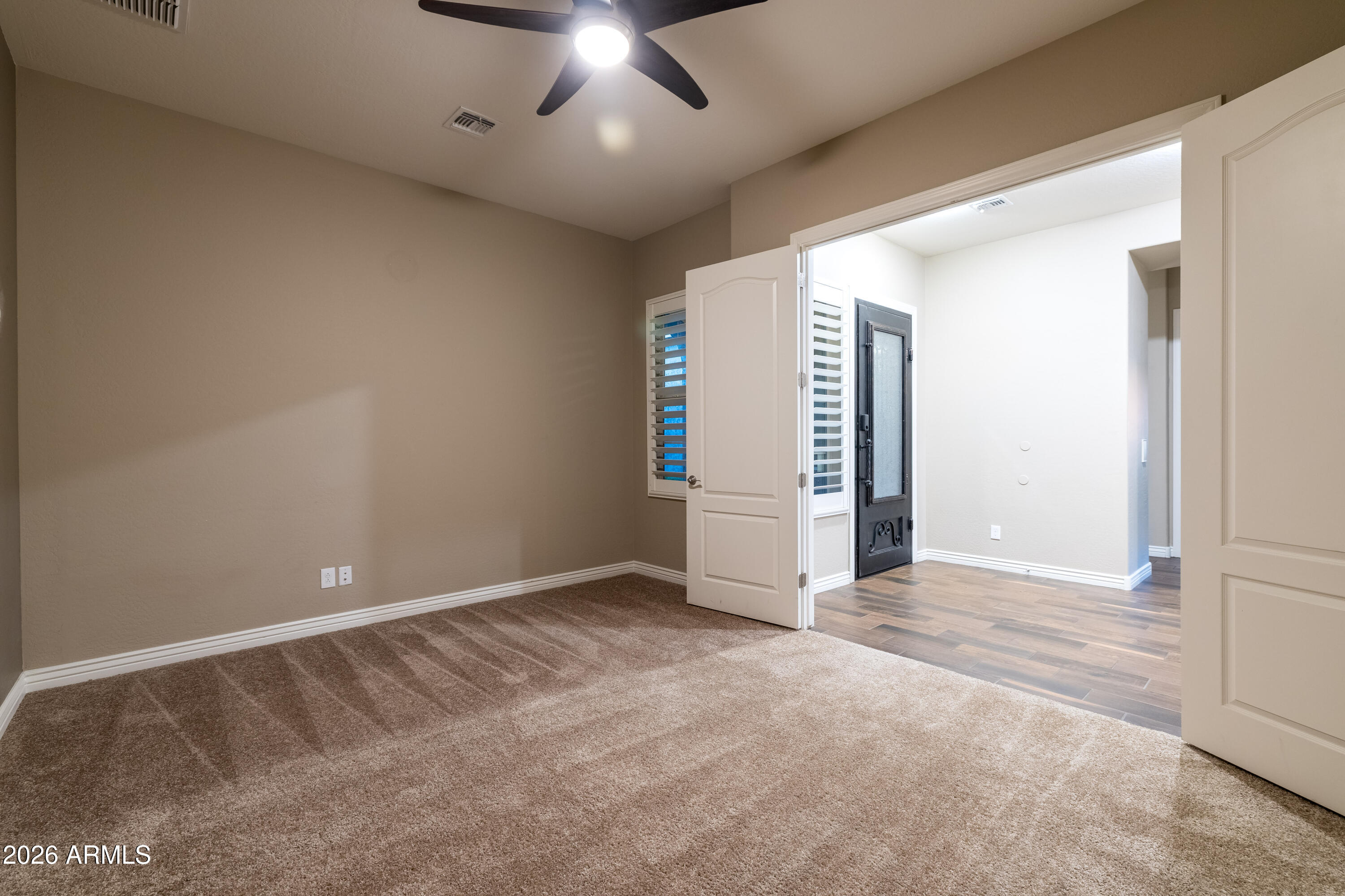 10058 W WHITE FEATHER Lane