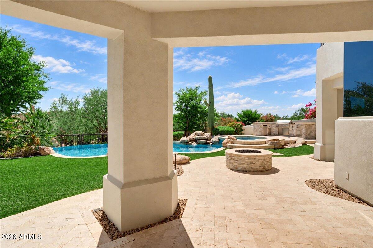 13647 E WINDROSE Drive