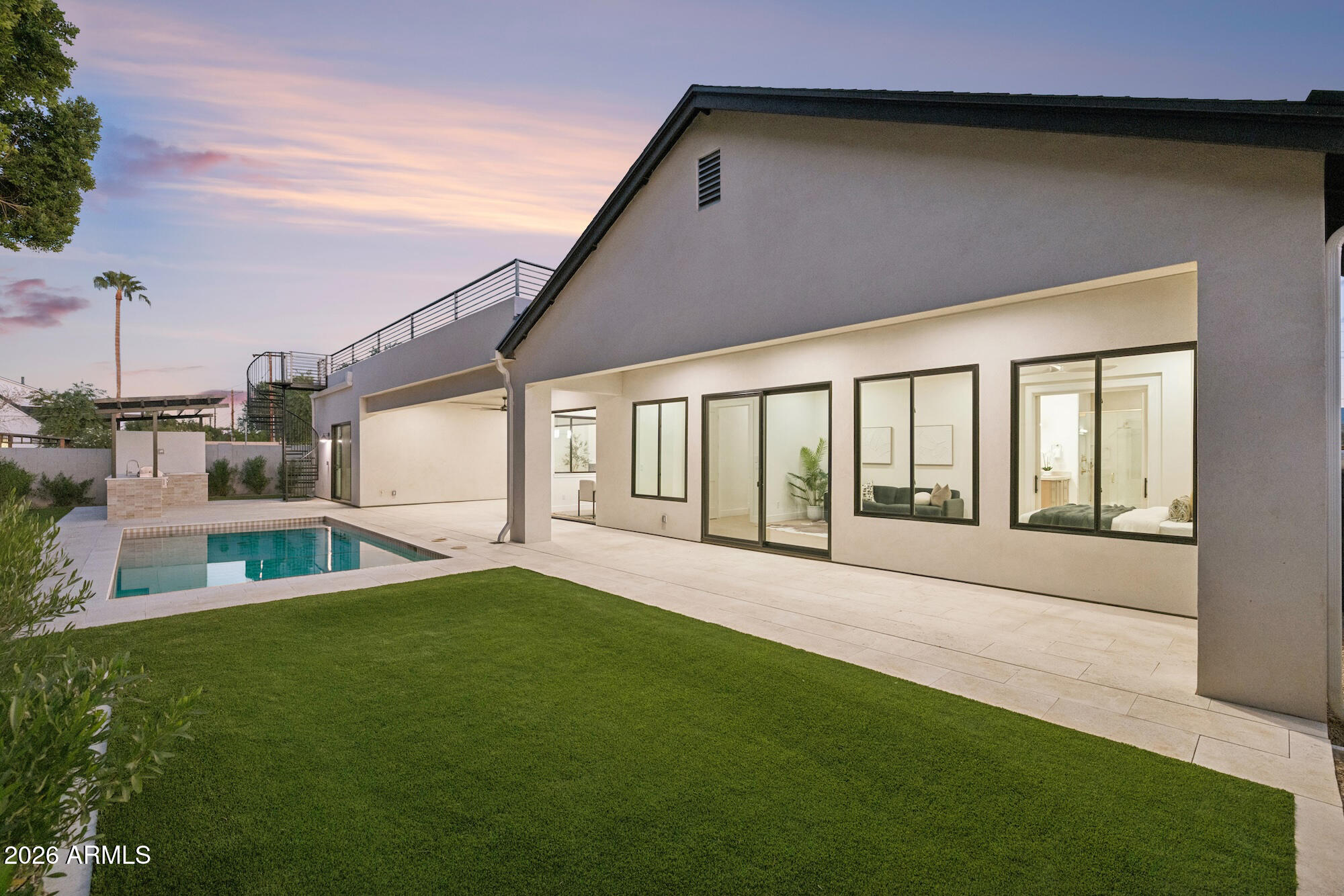3948 E MONTEROSA Street
