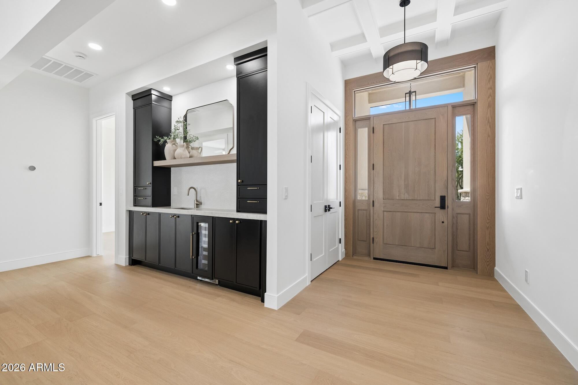 3948 E MONTEROSA Street