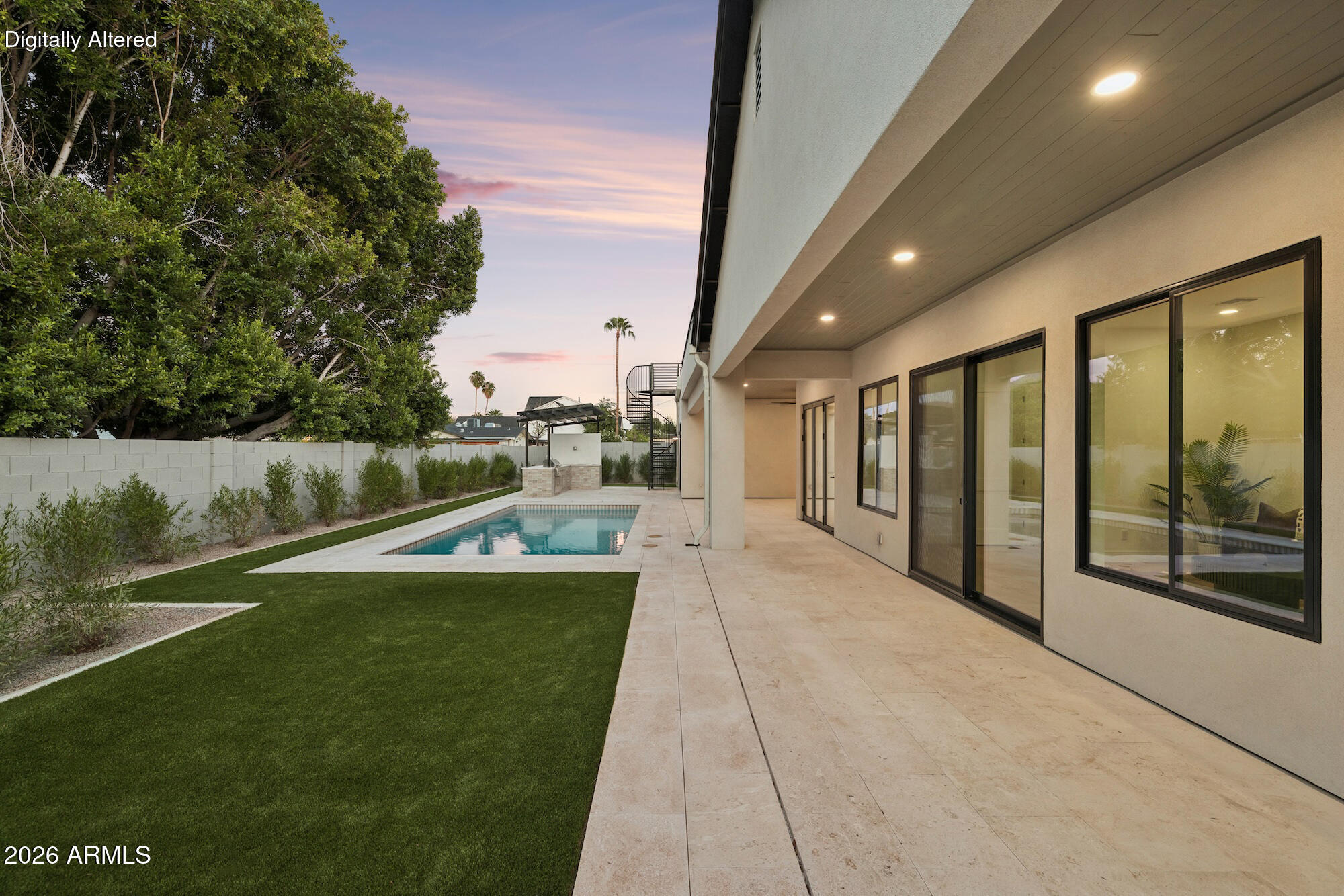 3948 E MONTEROSA Street