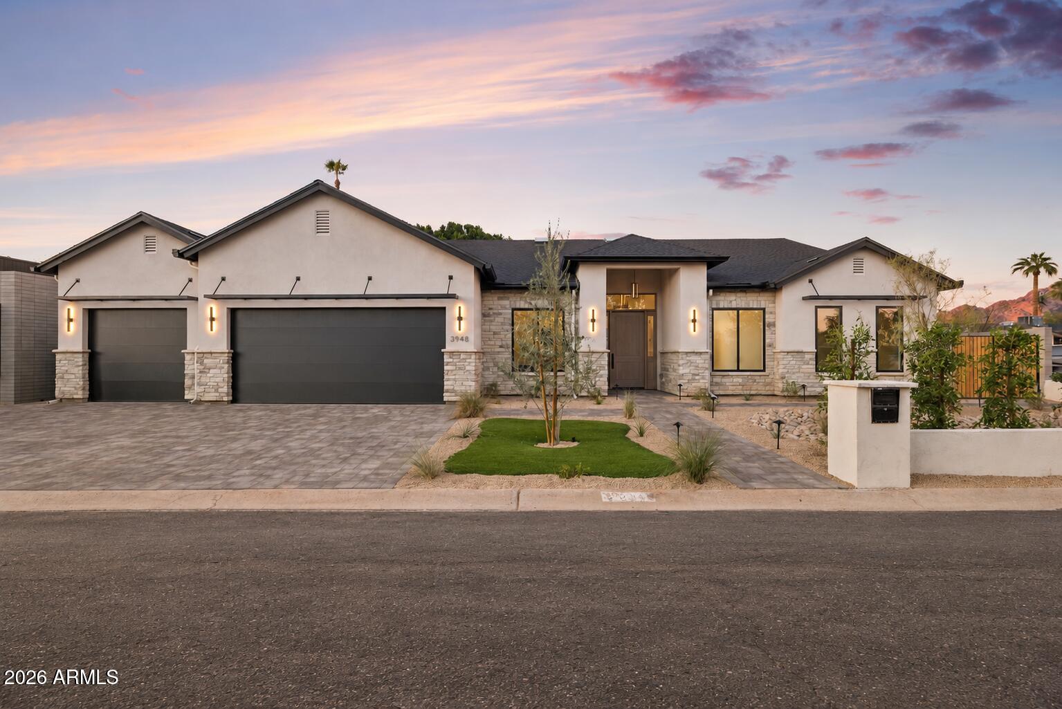3948 E MONTEROSA Street