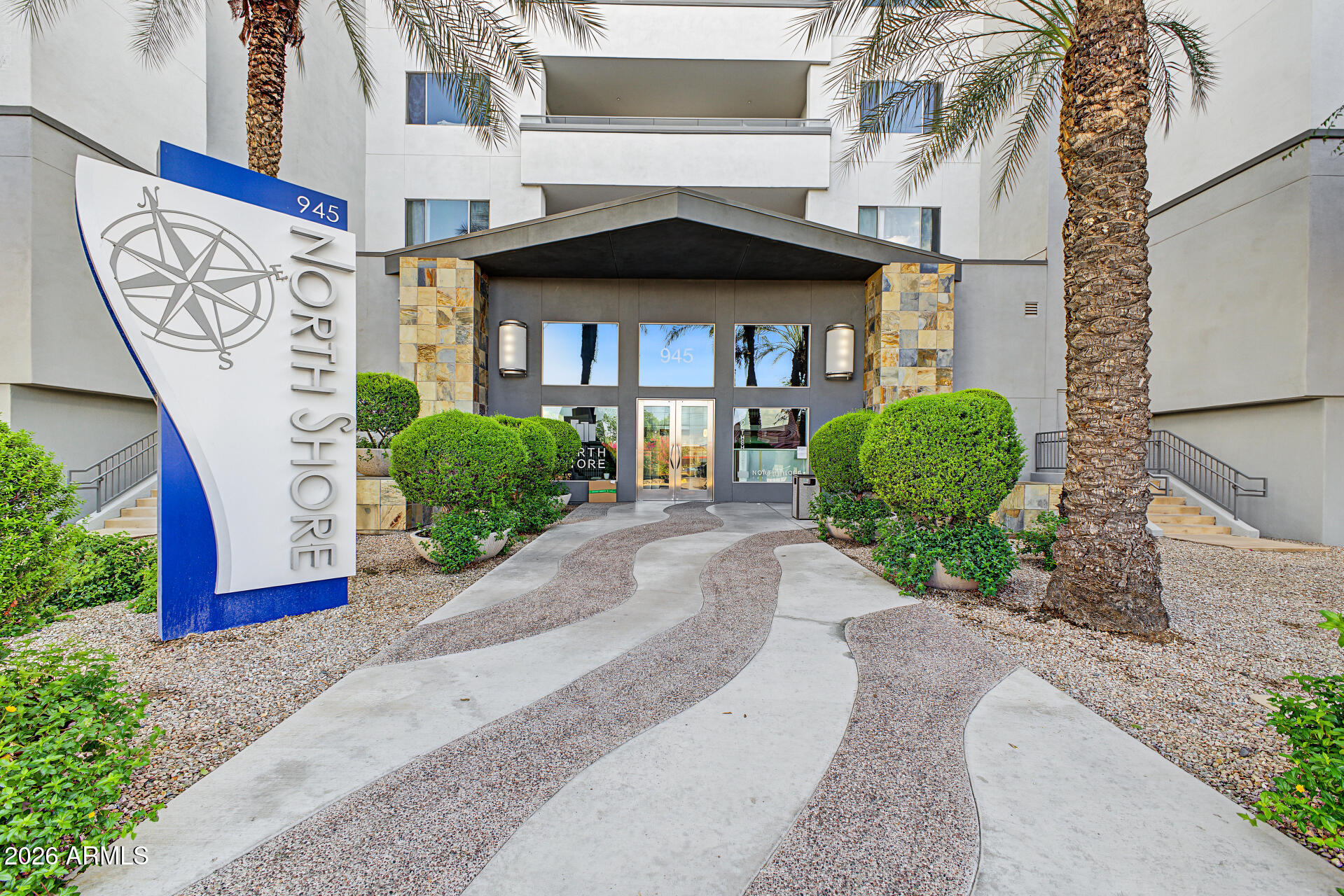 945 E PLAYA DEL NORTE Drive 2007