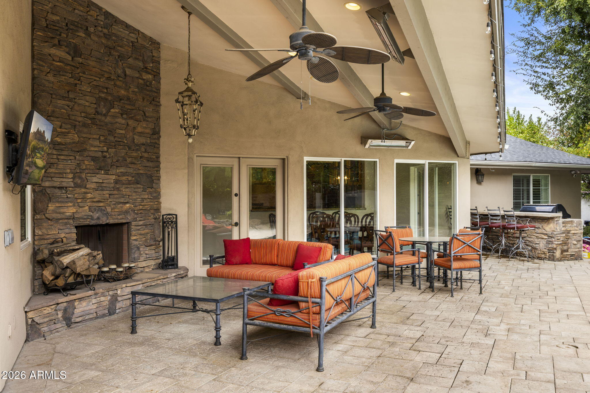 6709 E CALLE REDONDO