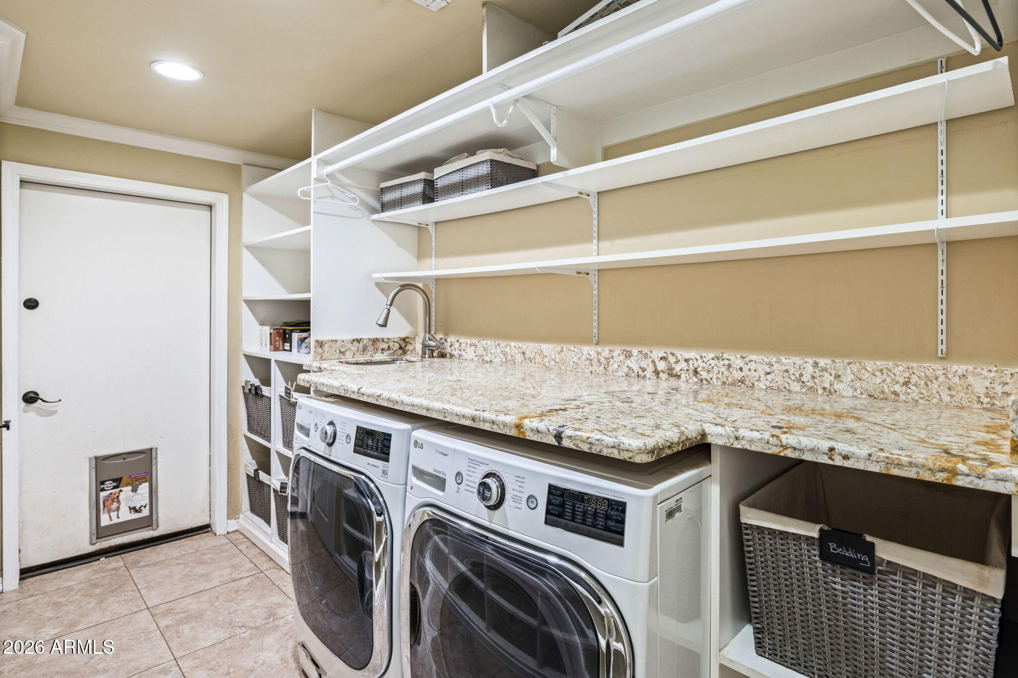 6709 E CALLE REDONDO