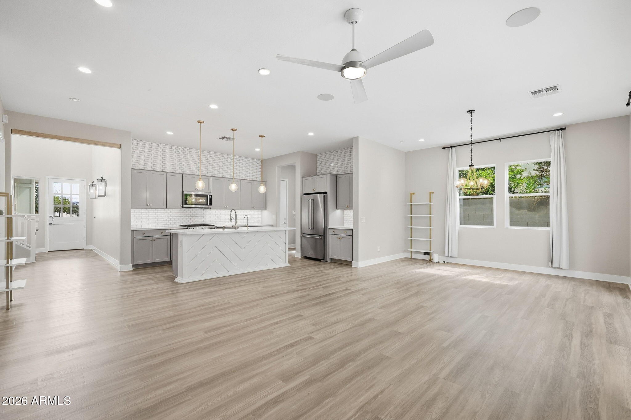 22781 E VIA DEL SOL