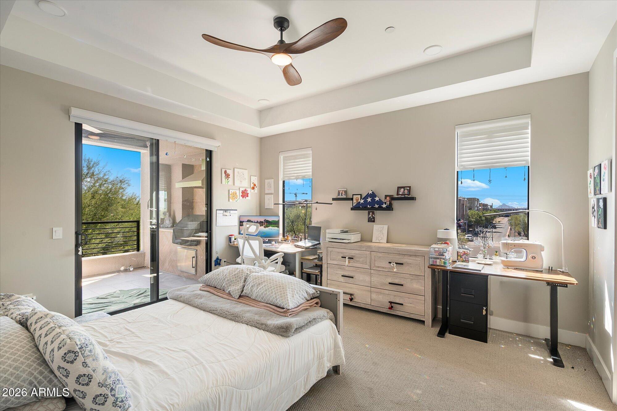 5250 E DEER VALLEY Drive 360