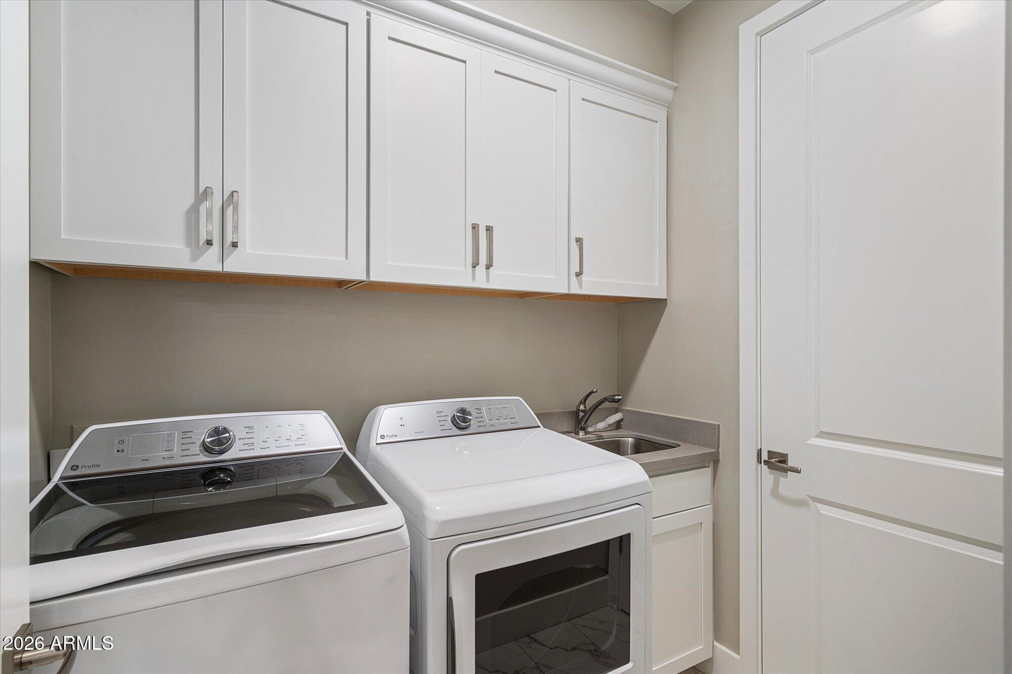 5250 E DEER VALLEY Drive 360
