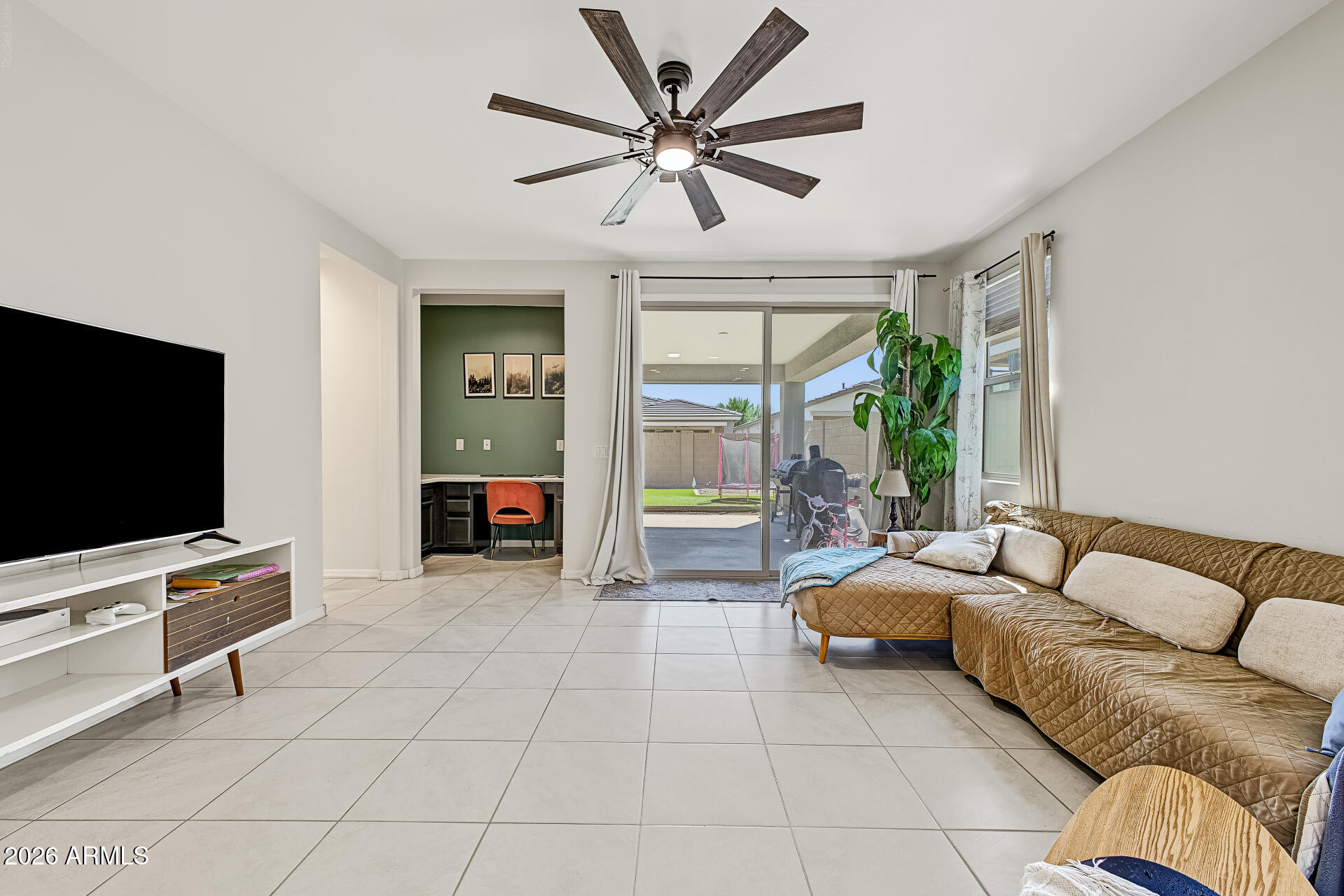 12321 W STELLA Lane