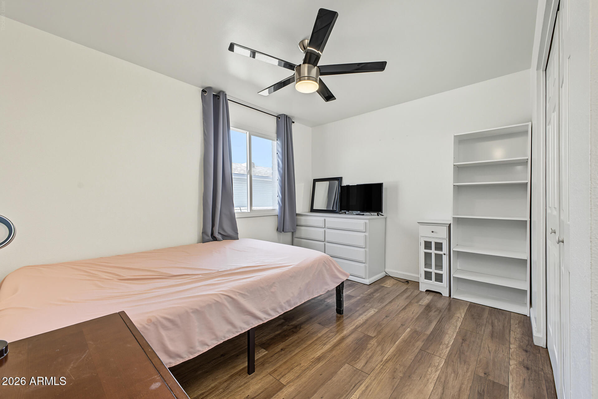 225 N STANDAGE 8