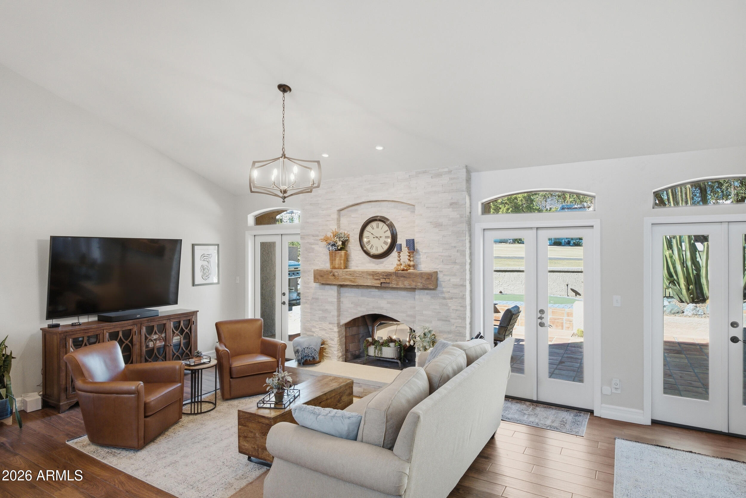 2626 E ARIZONA BILTMORE Circle 18