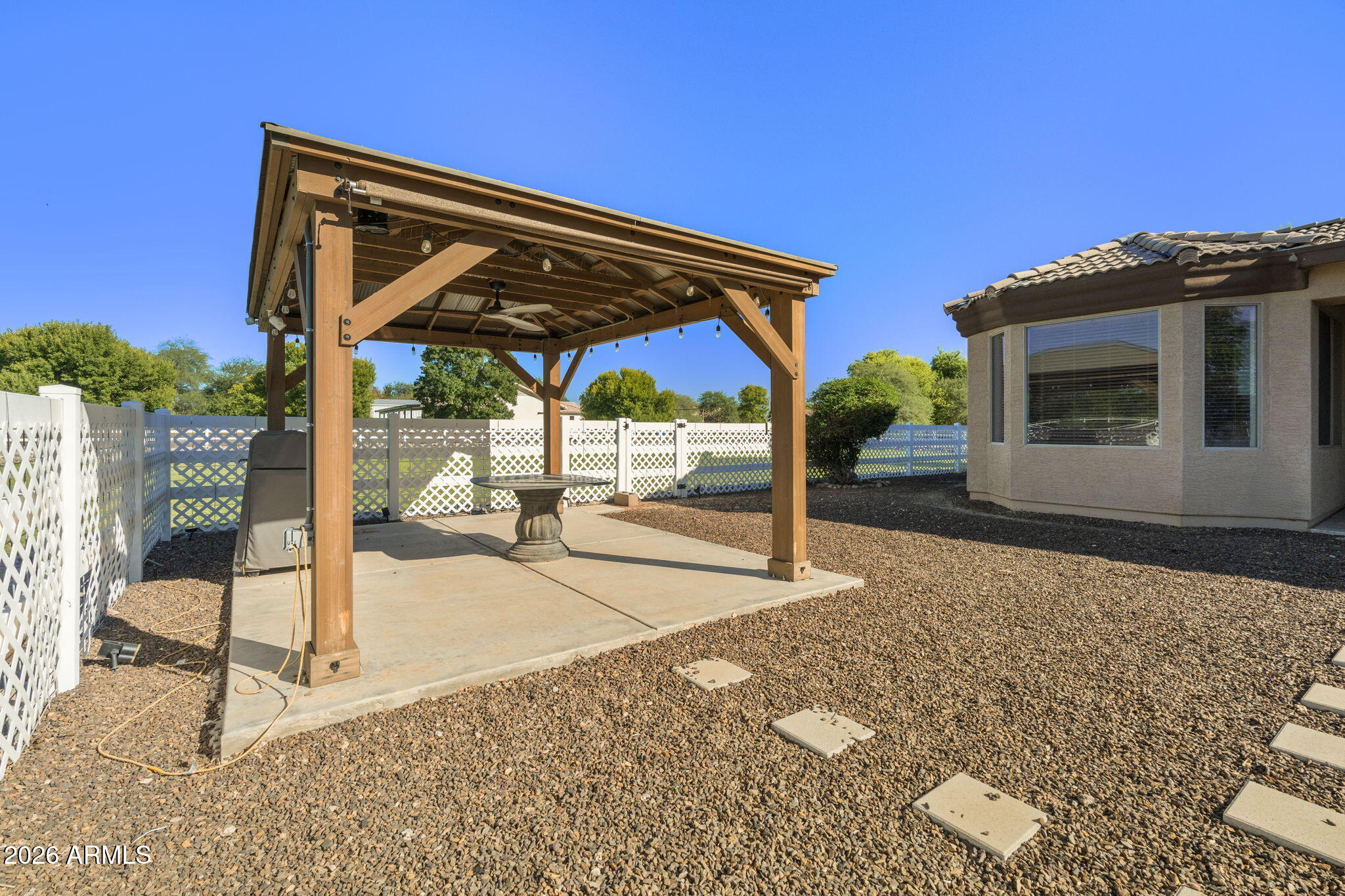 4808 E ROGERS Lane