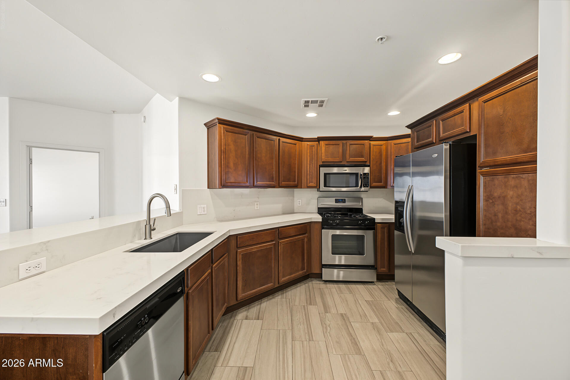 5350 E DEER VALLEY Drive 4439