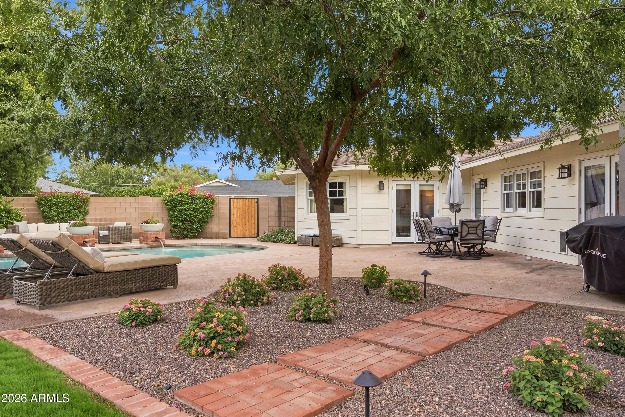 5416 E CALLE VENTURA