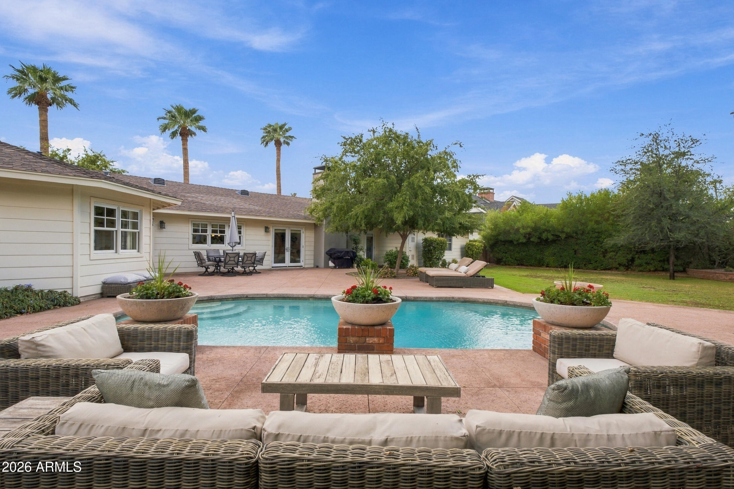 5416 E CALLE VENTURA