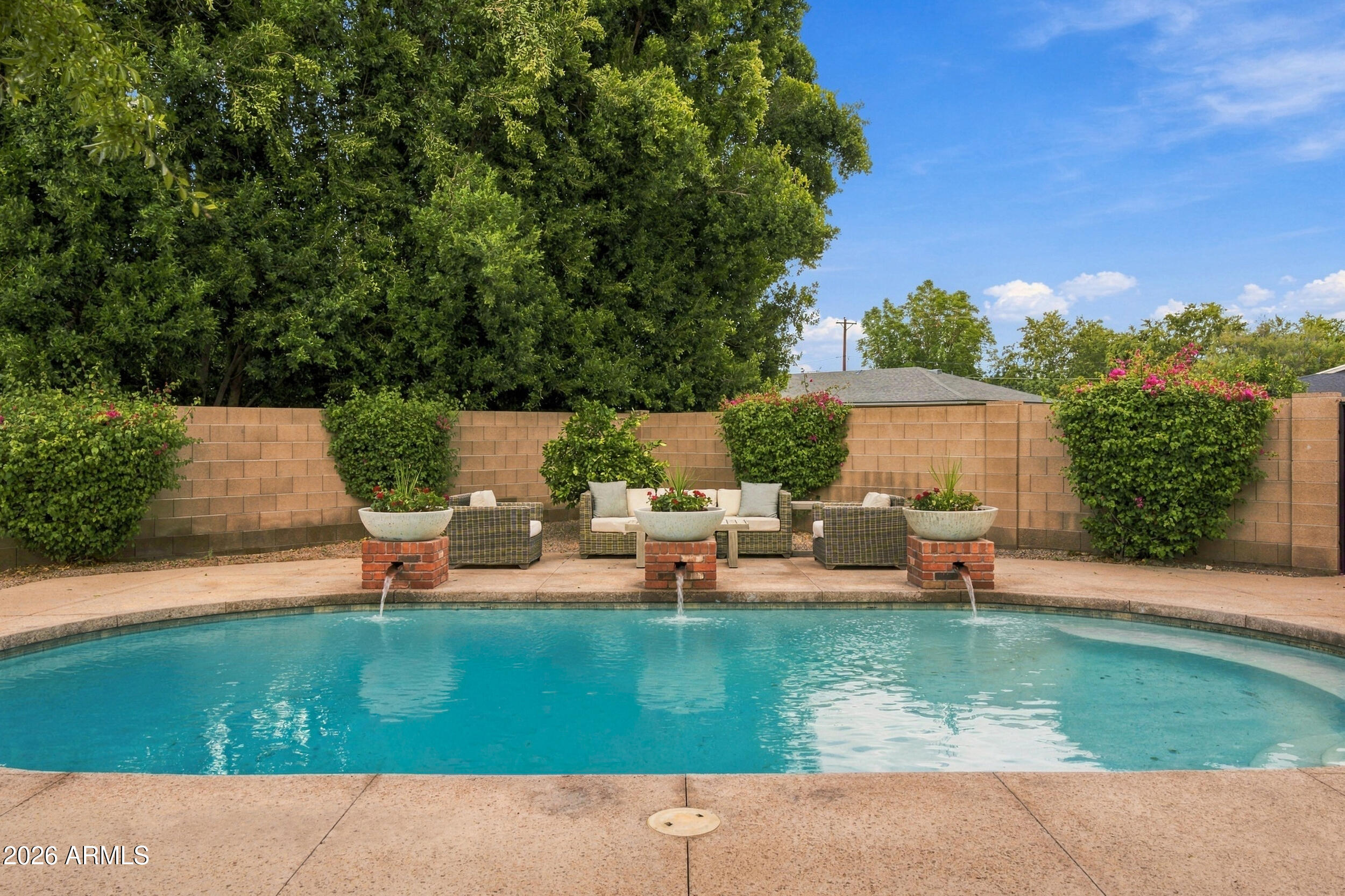 5416 E CALLE VENTURA