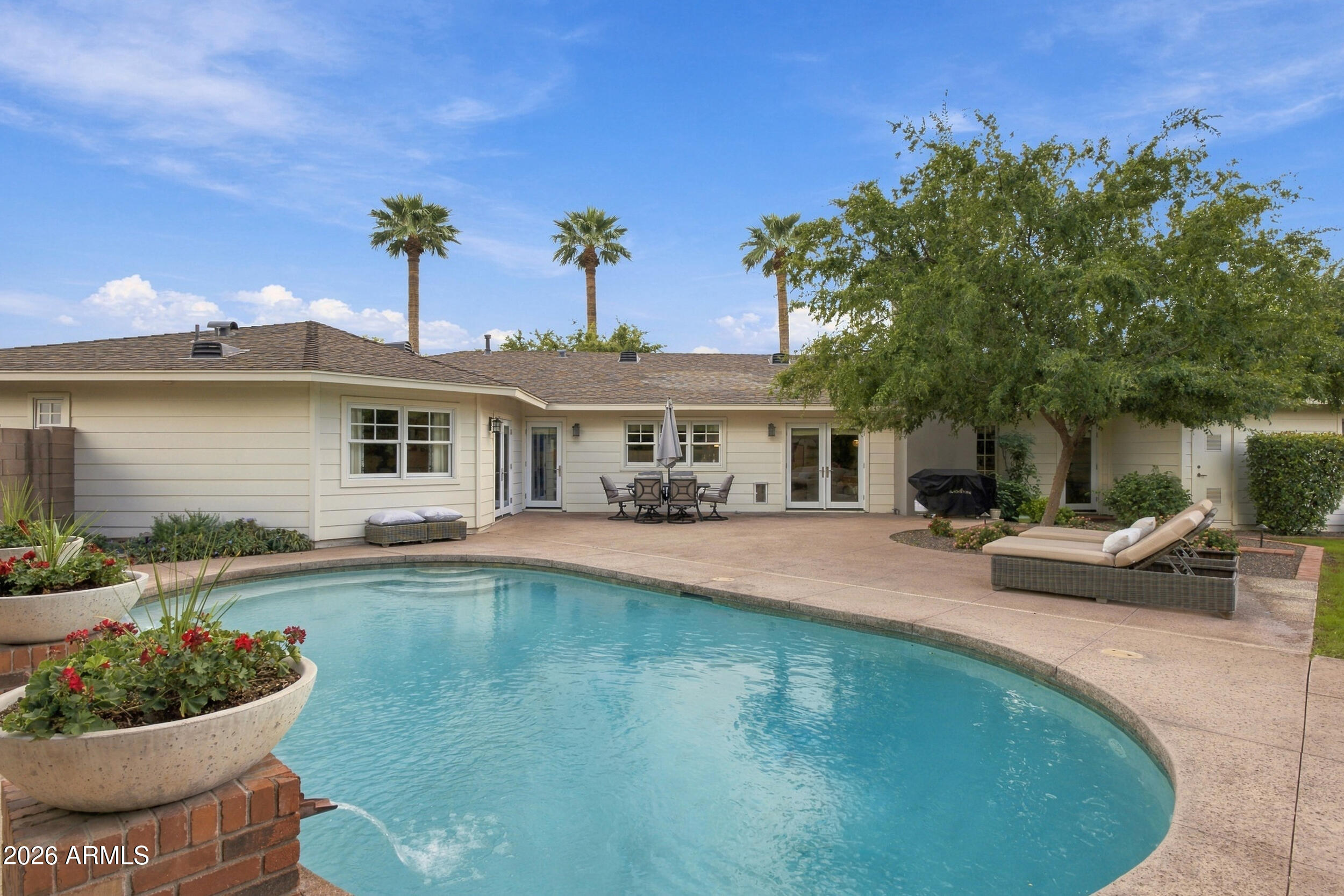 5416 E CALLE VENTURA