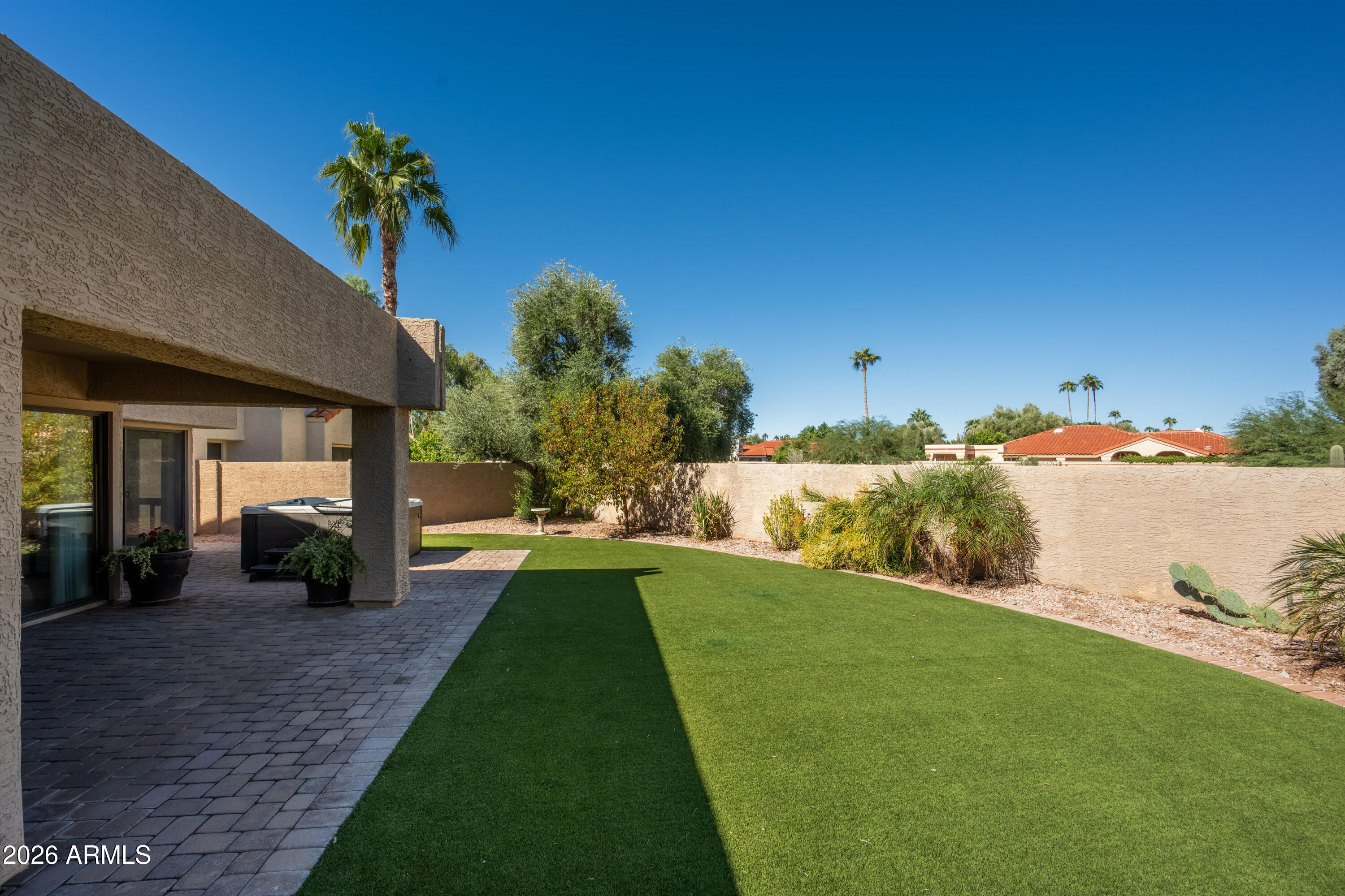 10058 E SAN BERNARDO Drive