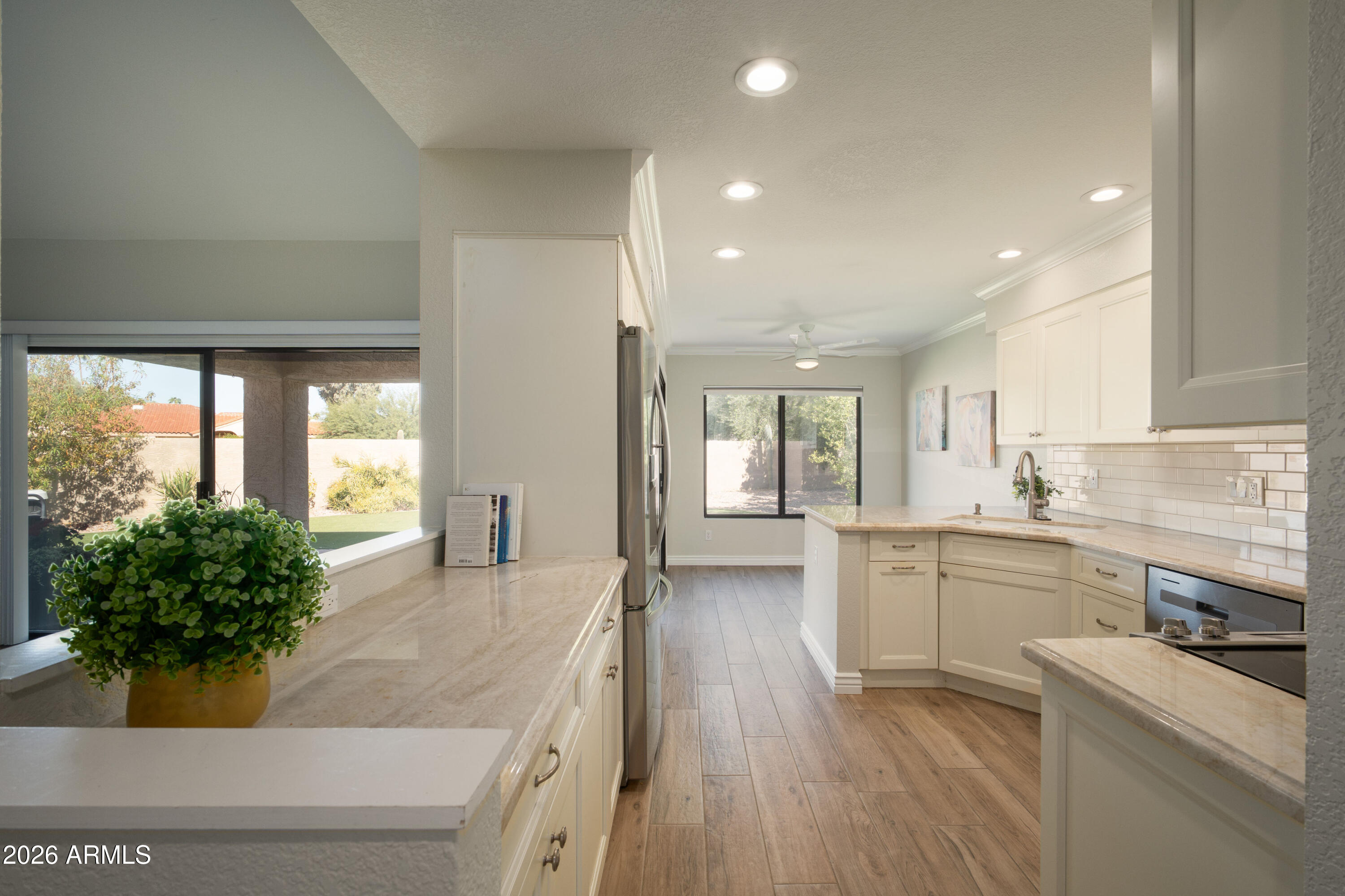10058 E SAN BERNARDO Drive