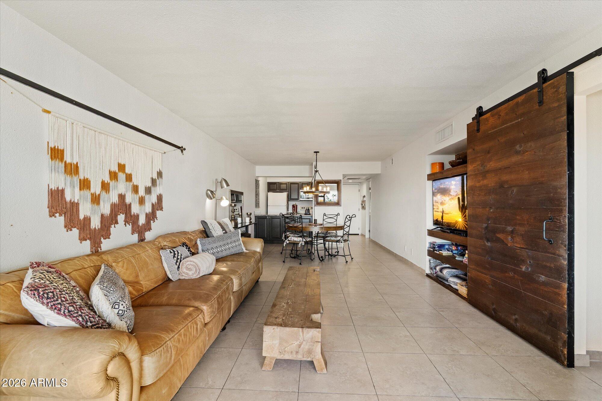 7625 E CAMELBACK Road B325