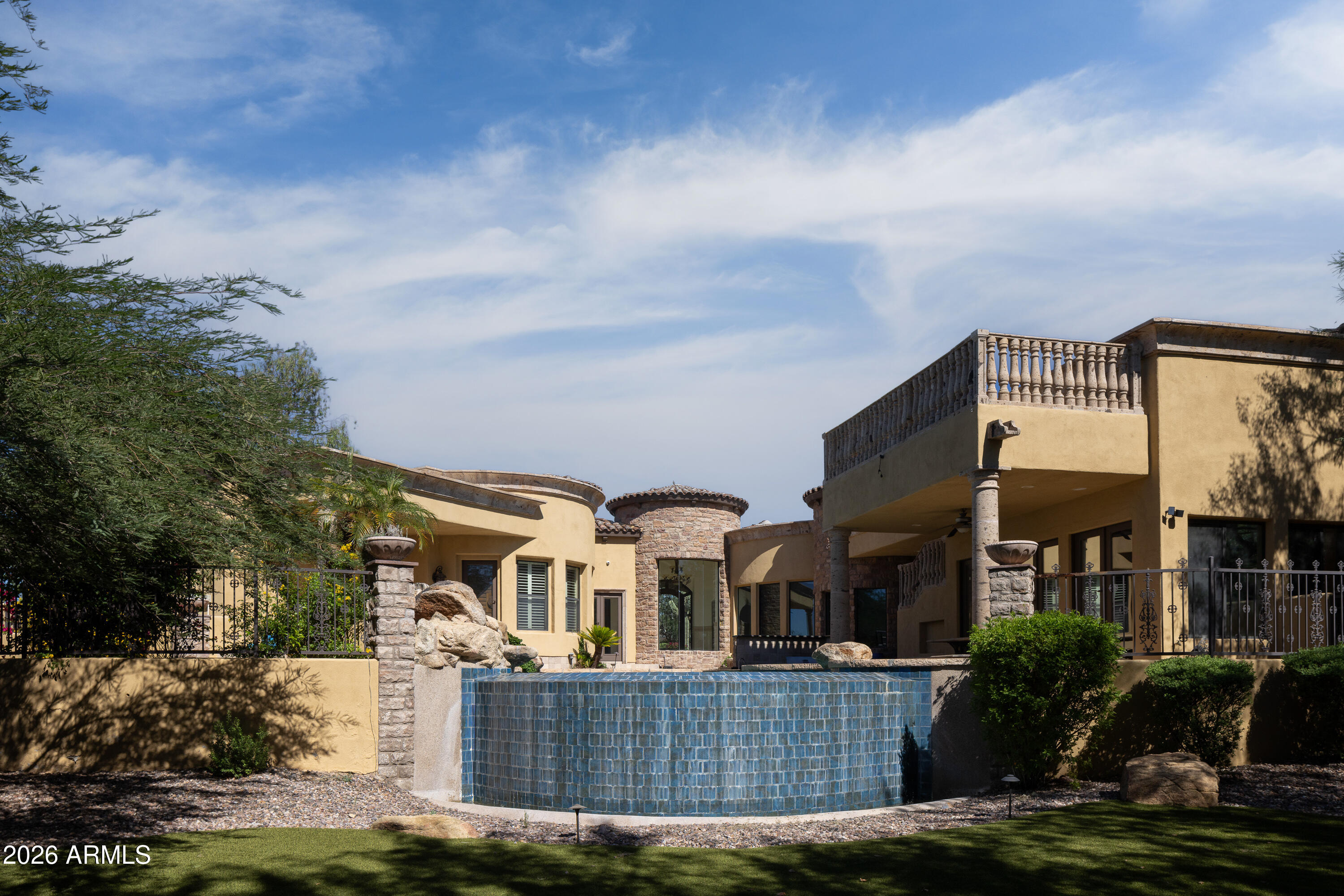 4037 N PINNACLE HILLS Circle