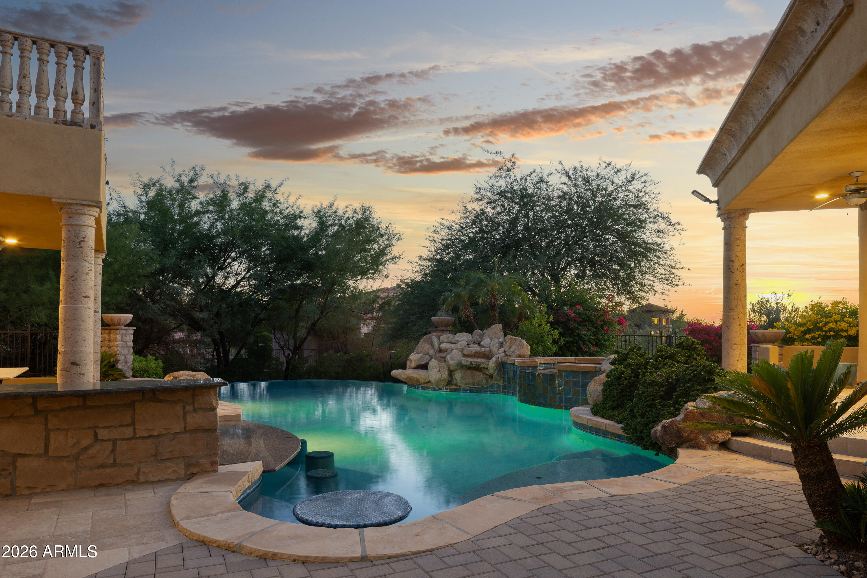 4037 N PINNACLE HILLS Circle