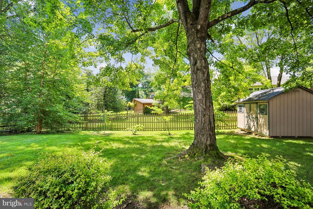 2414 CHILHAM PLACE