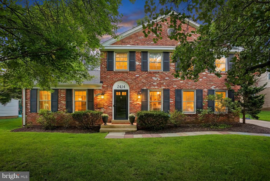 2414 CHILHAM PLACE