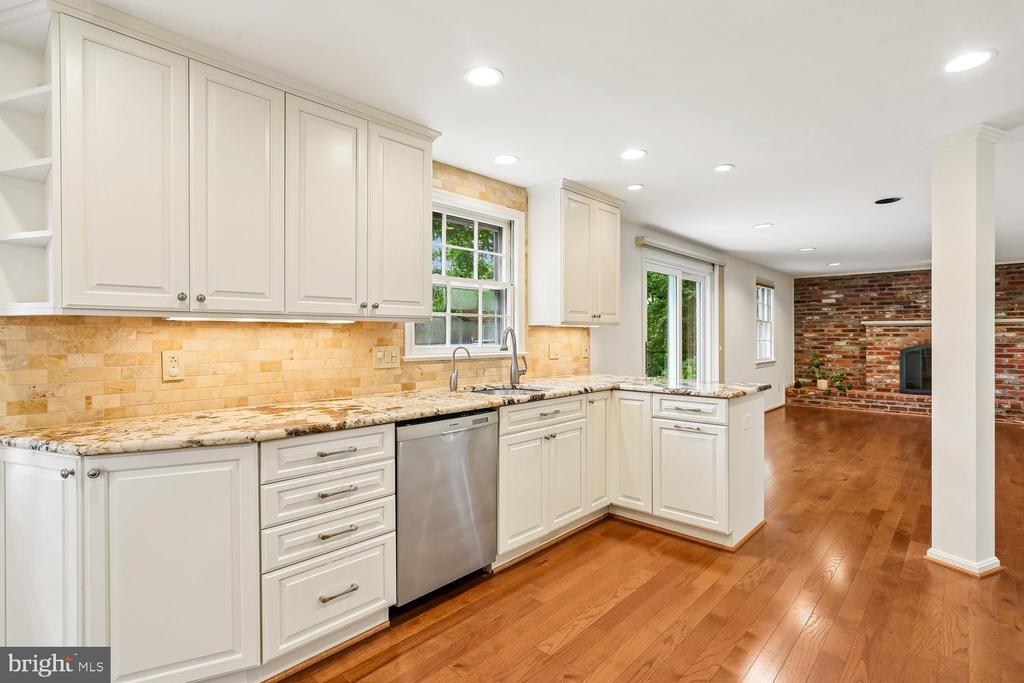 2414 CHILHAM PLACE