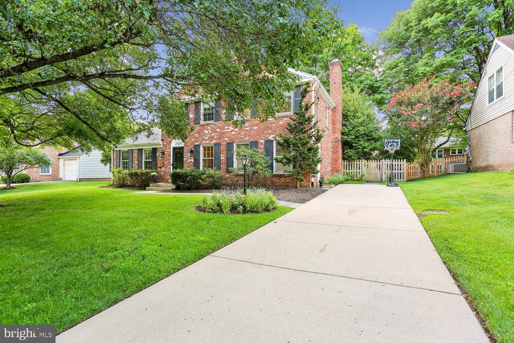 2414 CHILHAM PLACE