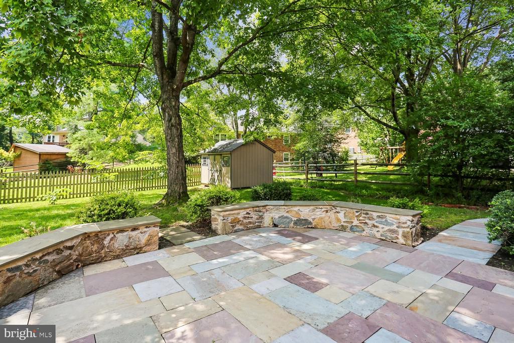 2414 CHILHAM PLACE