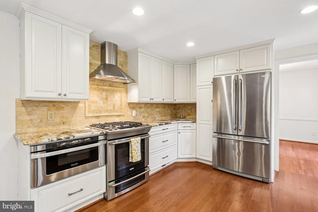 2414 CHILHAM PLACE