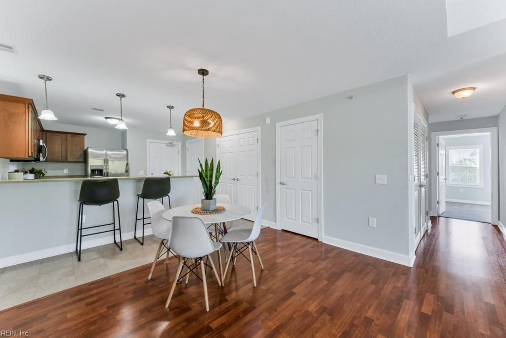 1016 Thoroughgood WAY 307