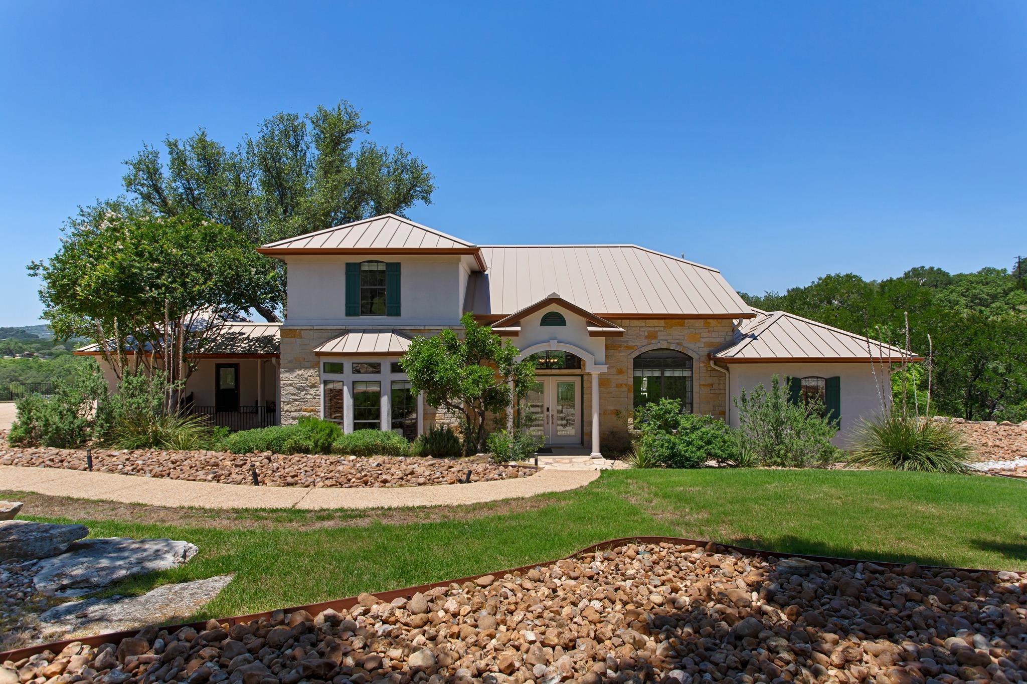 1121 Kings Cove DR