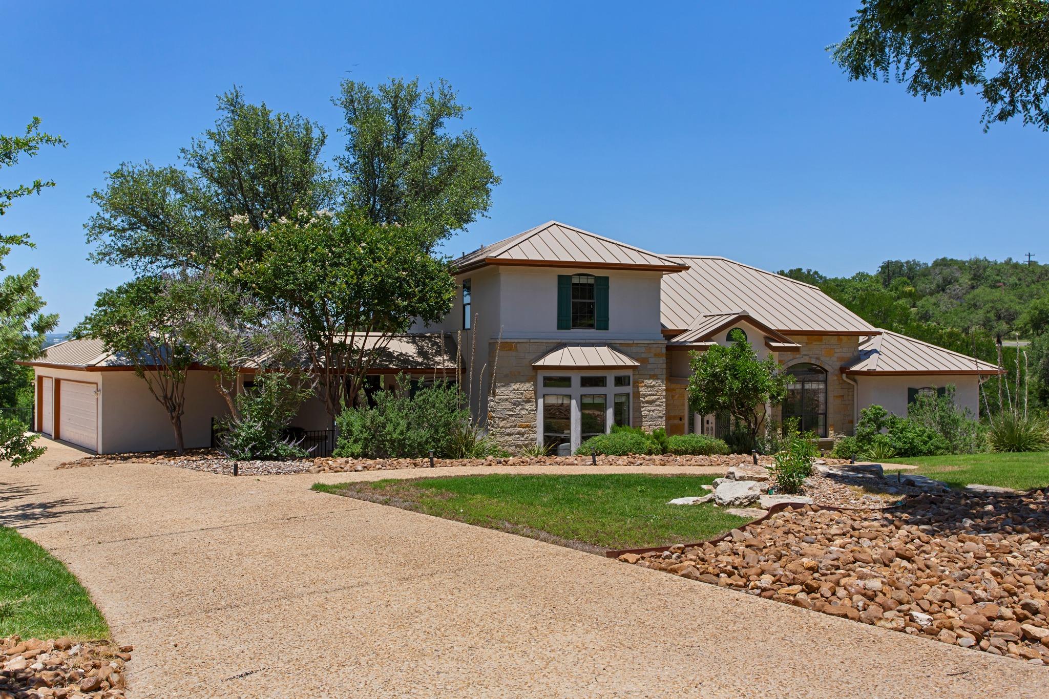 1121 Kings Cove DR