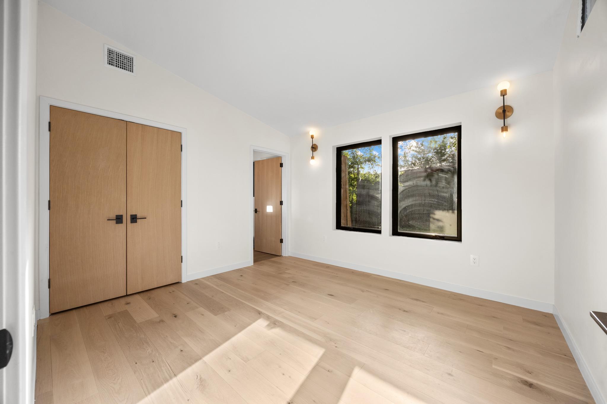 3007 Village DR