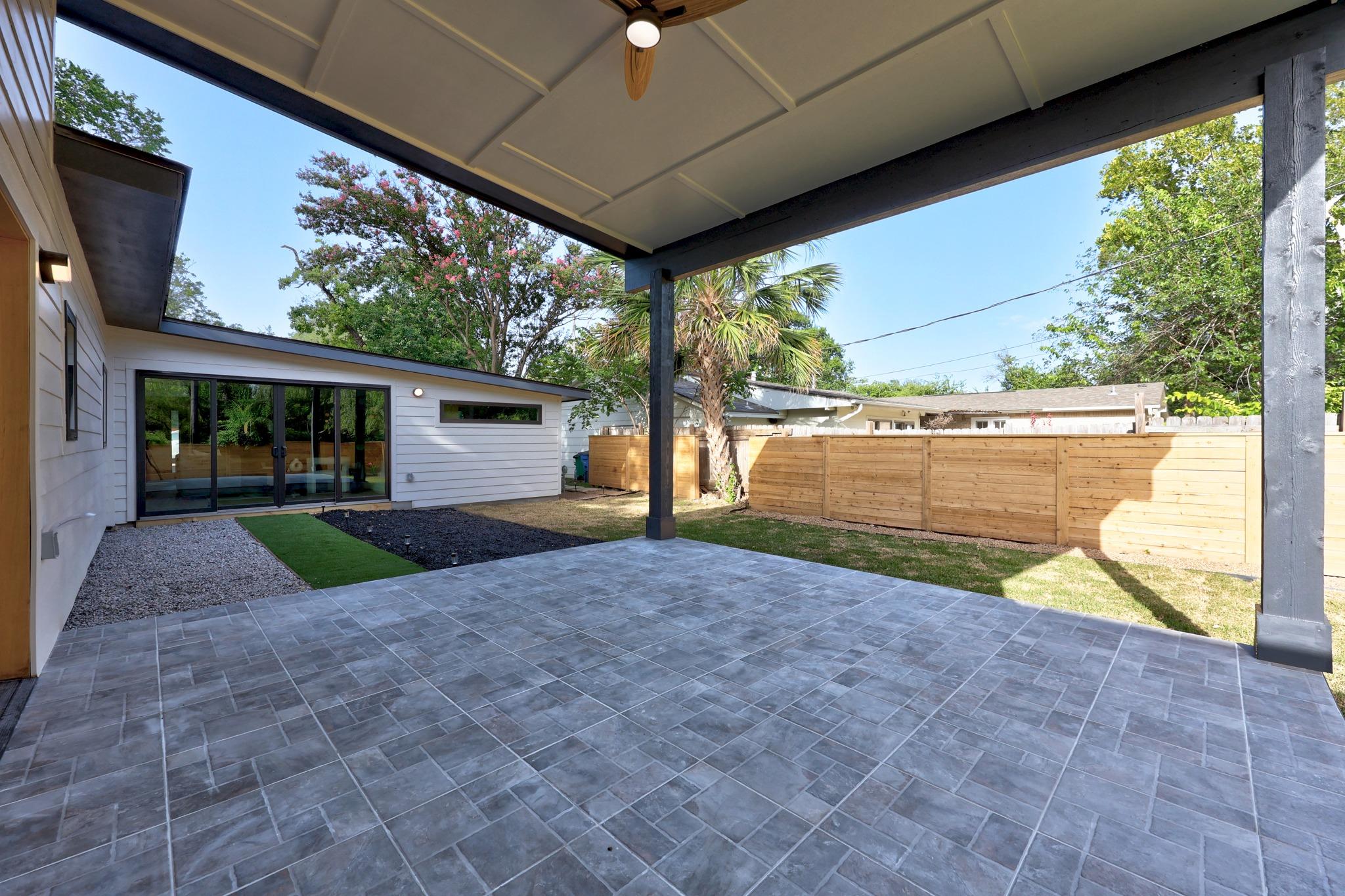 3007 Village DR